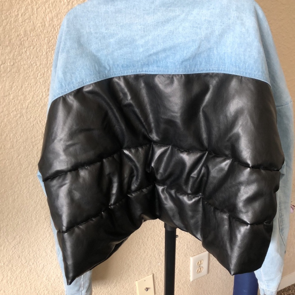 Fashion Nova Blue Jean Black Puffer Jacket - Picture 12 of 17